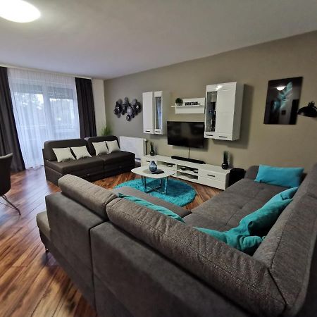 Freedom Apartman Hajduszoboszlo Luaran gambar