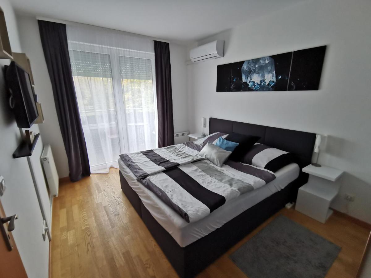 Freedom Apartman Hajduszoboszlo Luaran gambar