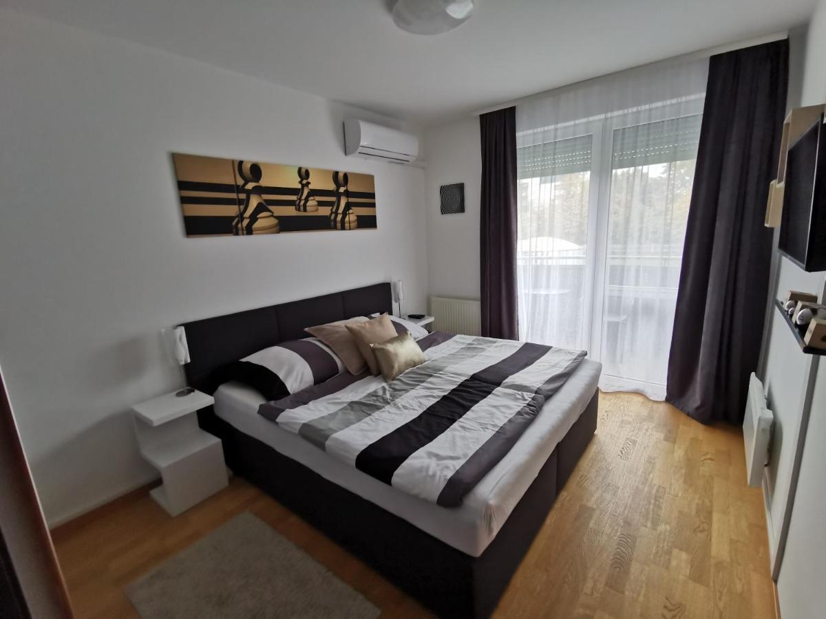 Freedom Apartman Hajduszoboszlo Luaran gambar