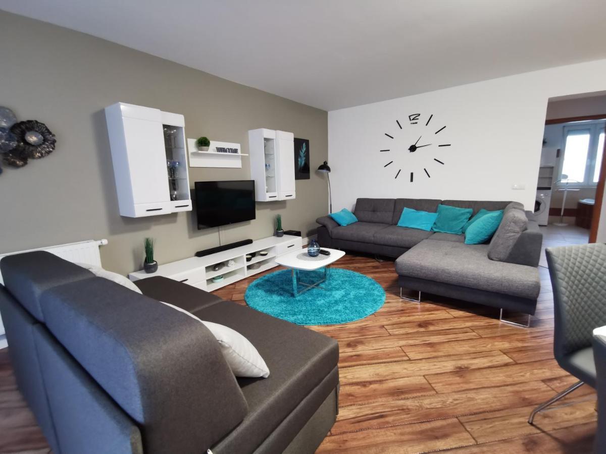Freedom Apartman Hajduszoboszlo Luaran gambar