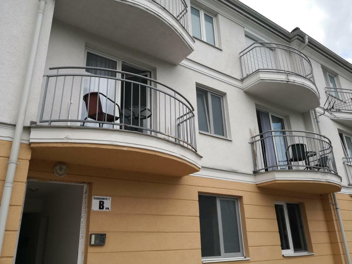 Freedom Apartman Hajduszoboszlo Luaran gambar